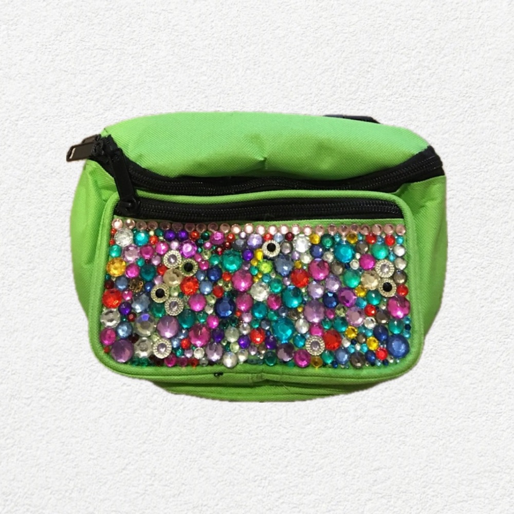 Green fanny pack